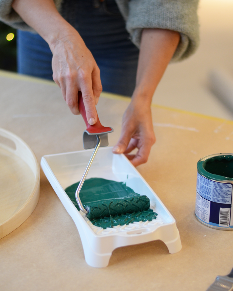 Coating the roller with paint