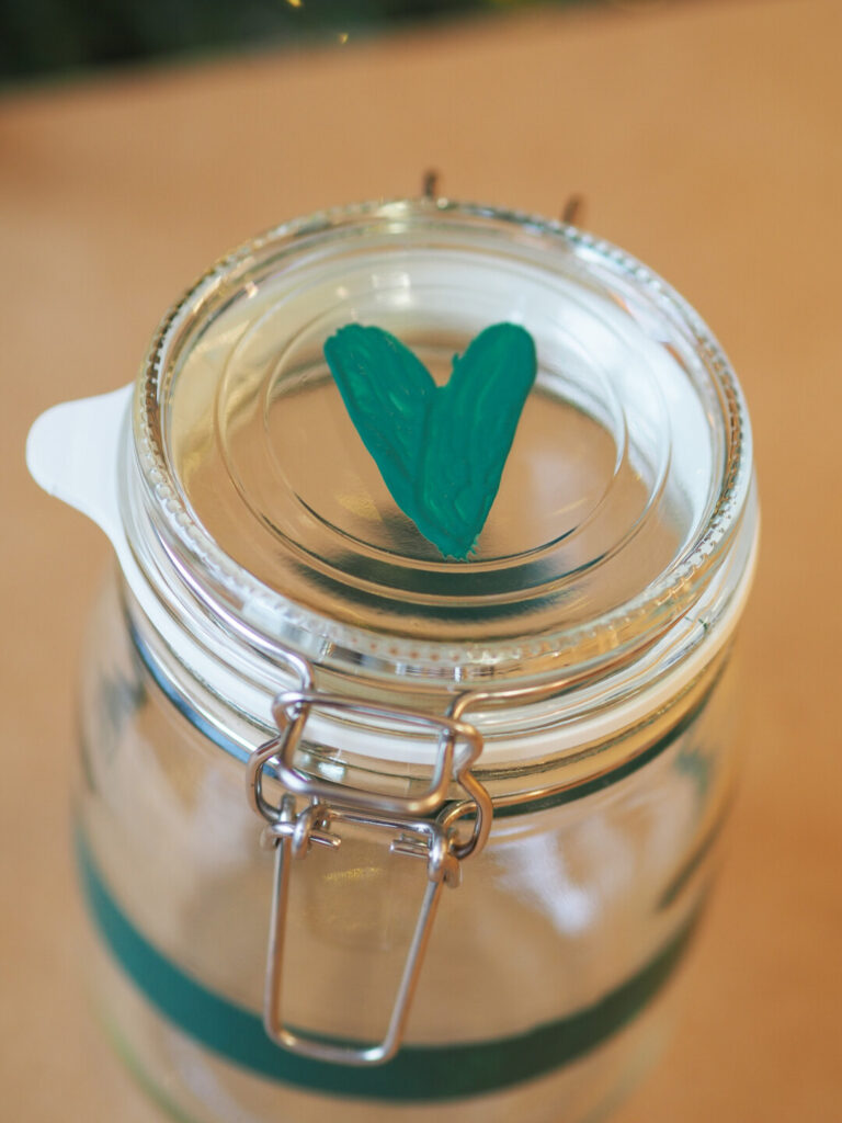 Painted heart on the lid